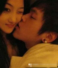 张馨予婚姻爆料视频大全,揭秘明星婚姻背后的真相  第2张